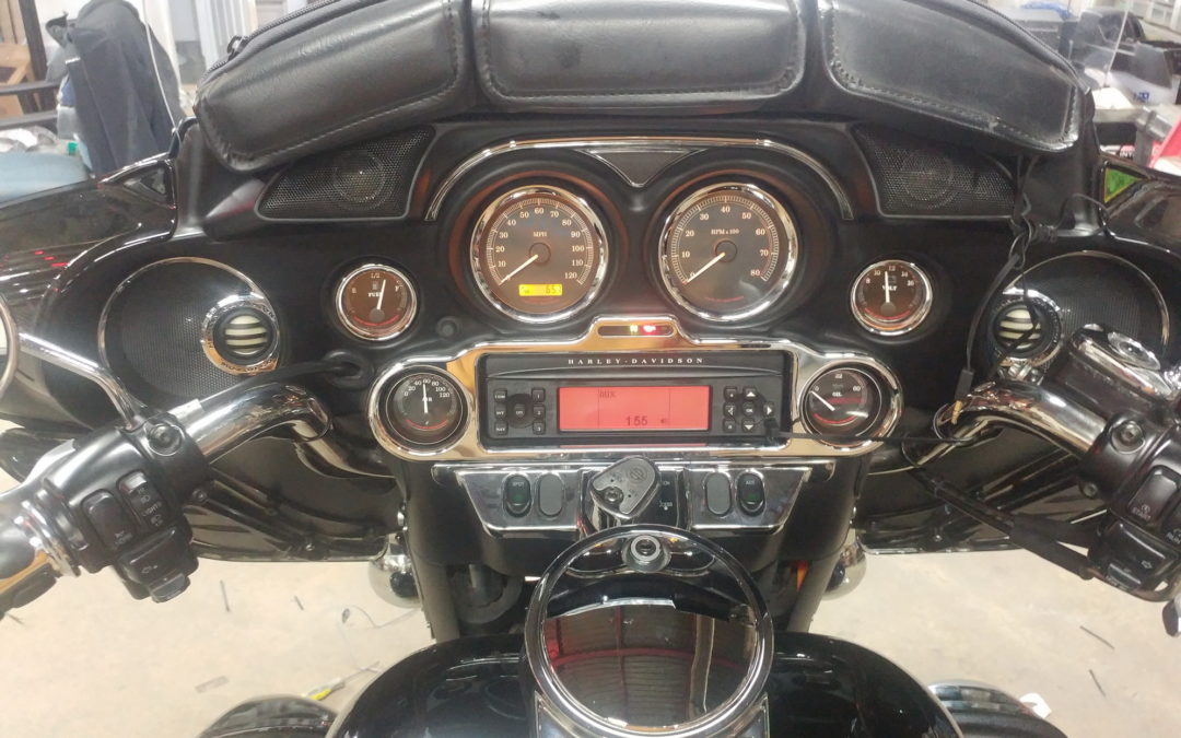 Harley-Davidson Electra glide sound system repair and replacement