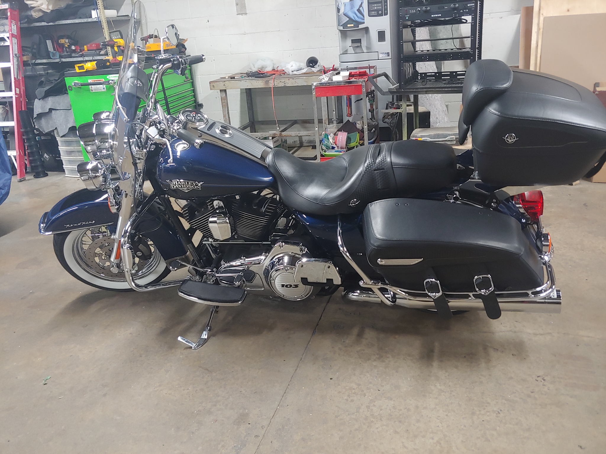 Road King Sound system install Harley audio Oakville Ontario Canada